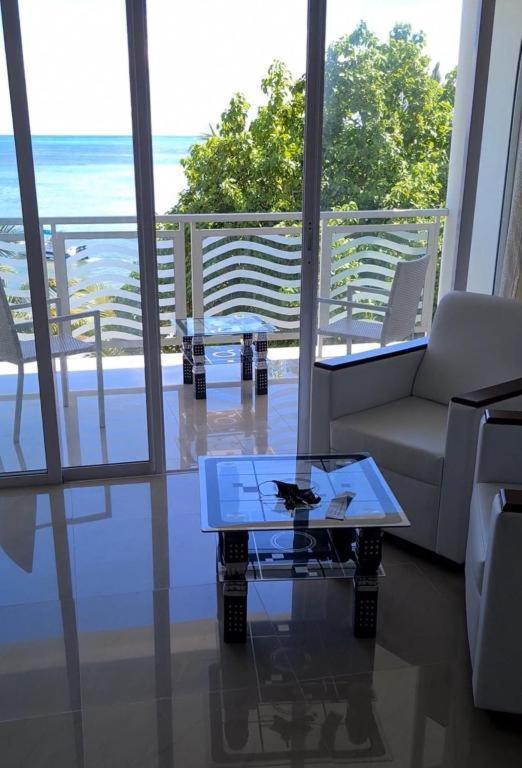 Diamond Plaza Hotell Grand Anse  Exteriör bild